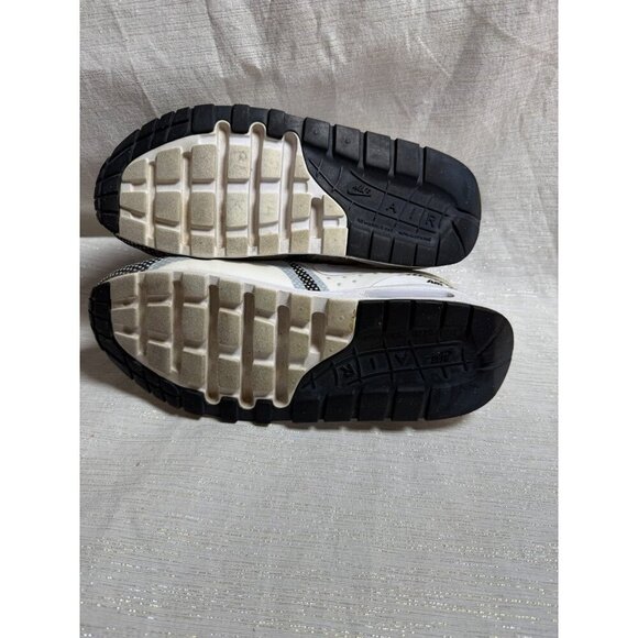 Nike Air Max Zero Essential Black & White Youth 5.5 Y - 881224 - Picture 11 of 15